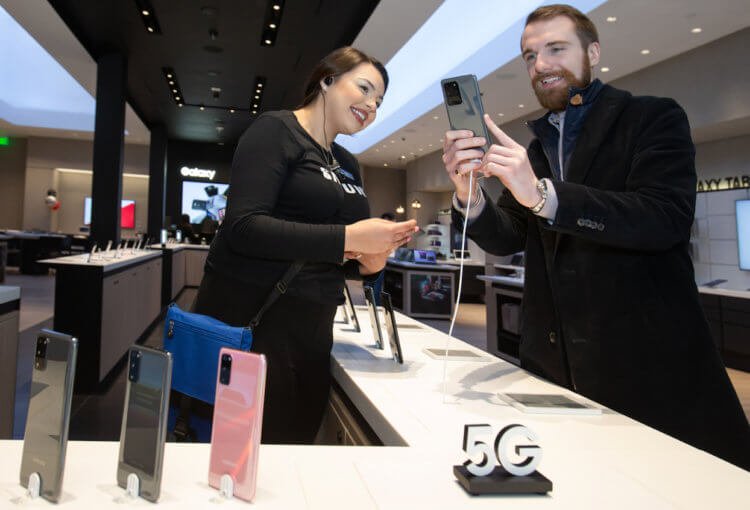 Bounced: Samsung again lowered prices for its smartphones in Russia