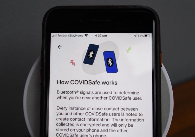 Google launches coronavirus tracking system test for Android