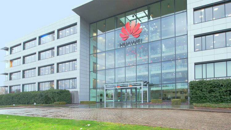 Huawei expected 20% drop in smartphone sales