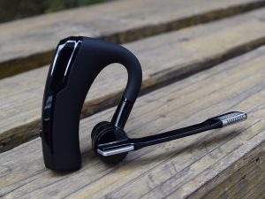 Bluetooth - headset for voice control 