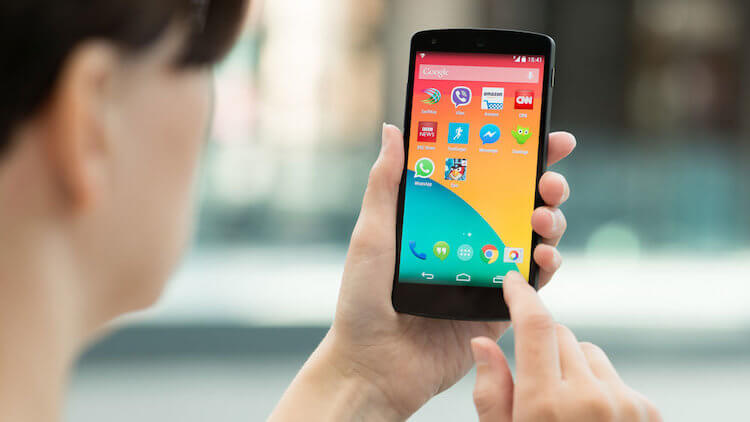 Why Android smartphones stop updating so early and when will that change