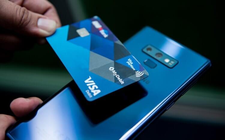 Steal from the best: Samsung introduced a bank card like Apple